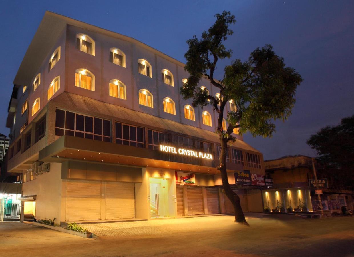 Hotel Crystal Plaza Kochi Bagian luar foto
